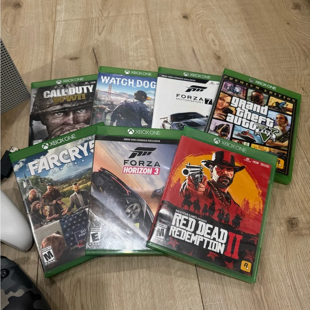 Xbox One S - Picture 4 of 6